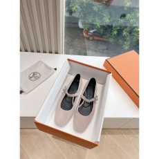 Hermes Low Shoes